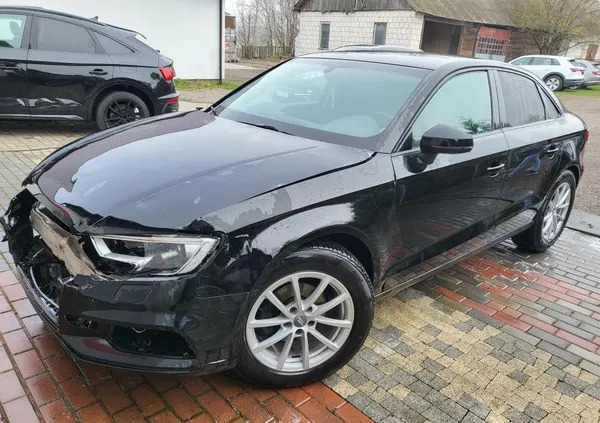 audi a3 Audi A3 cena 32900 przebieg: 140000, rok produkcji 2018 z Garwolin